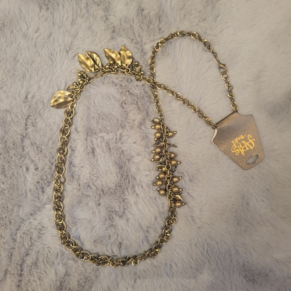 Aris by Treska Long Gold Bronze Leaves Necklace - Picture 8 of 9